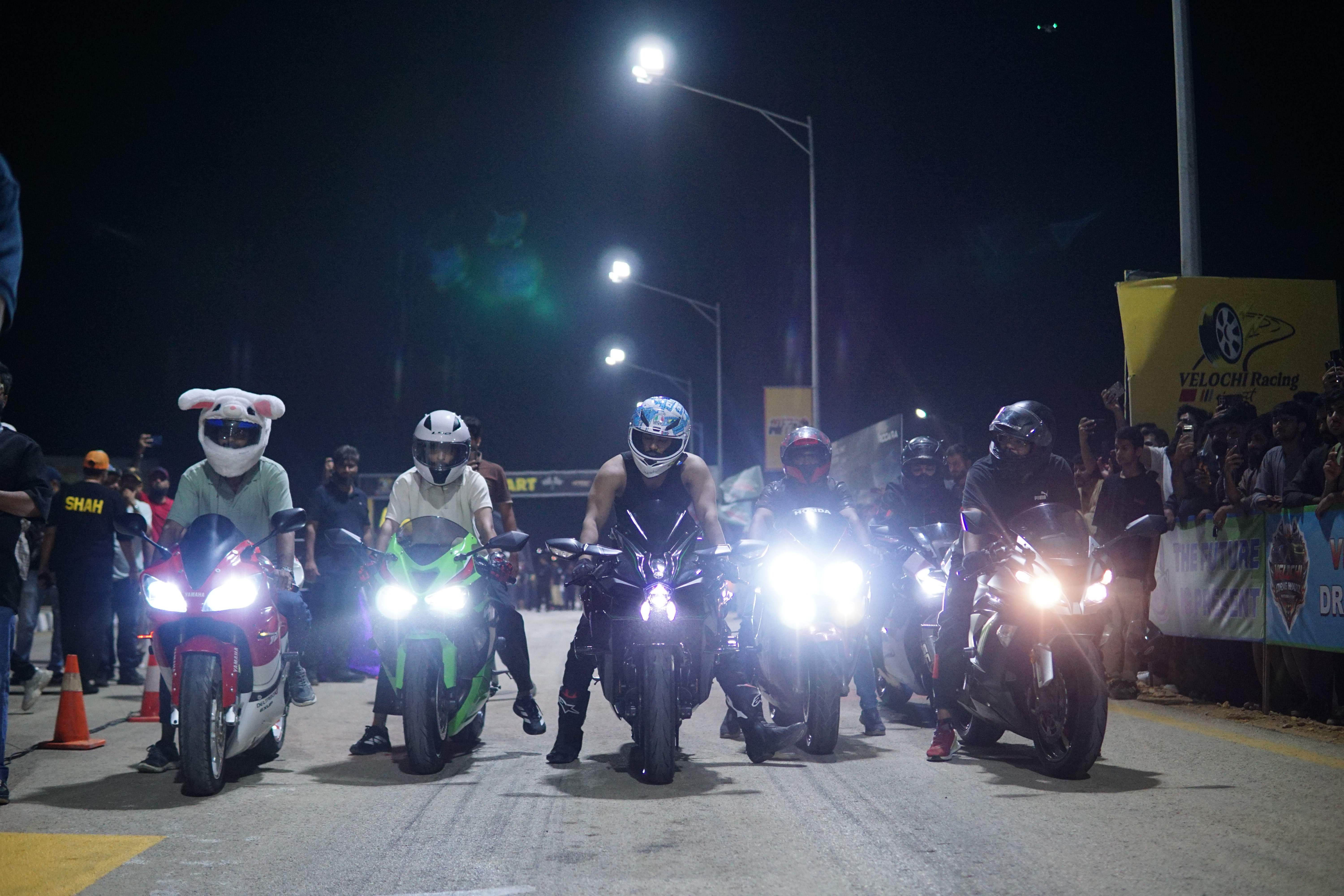 Drag race banner 4